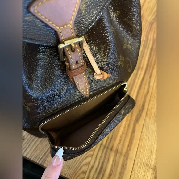 Louis Vuitton Montsouris PM Monogram Backpack - Picture 10 of 17